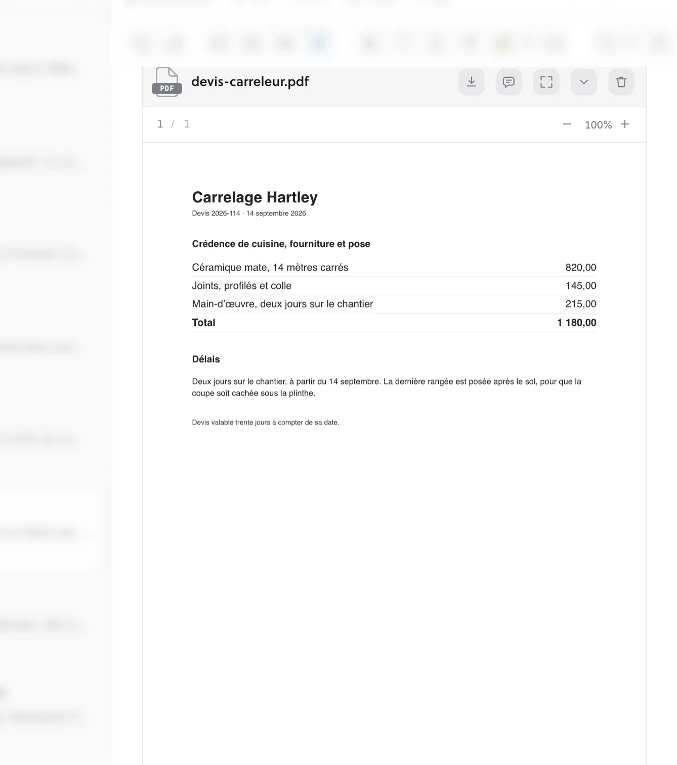 Un PDF dans une note, avec sa ligne et ses pages en dessous.